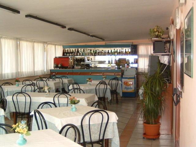 Hotel Baia Verde Maiori Exterior photo